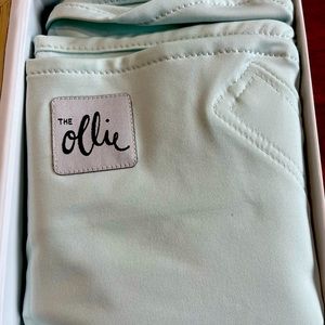 Ollie baby swaddle